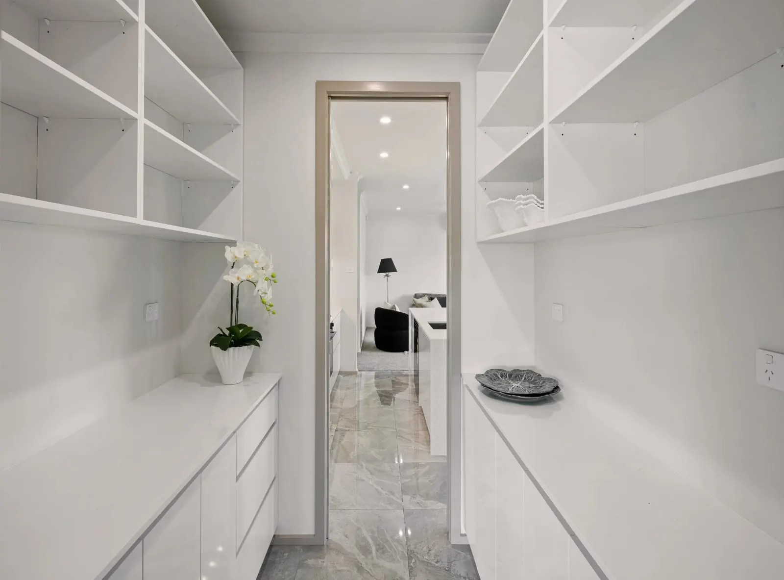 Butler's Pantry & Scullery by Flow Joinery in Gisborne