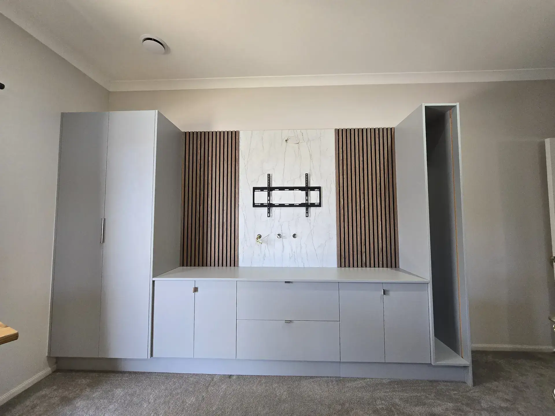 Entertainment Units project by Flow Joinery